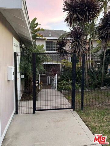 7830 W 83rd Street, Playa Del Rey, CA 90293