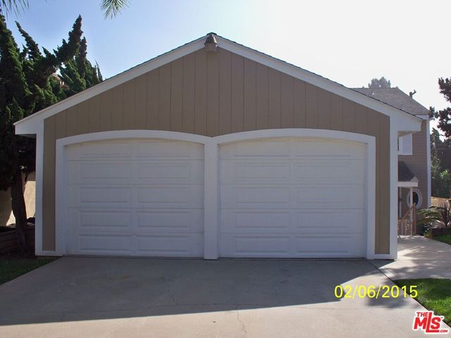 7830 W 83rd Street, Playa Del Rey, CA 90293