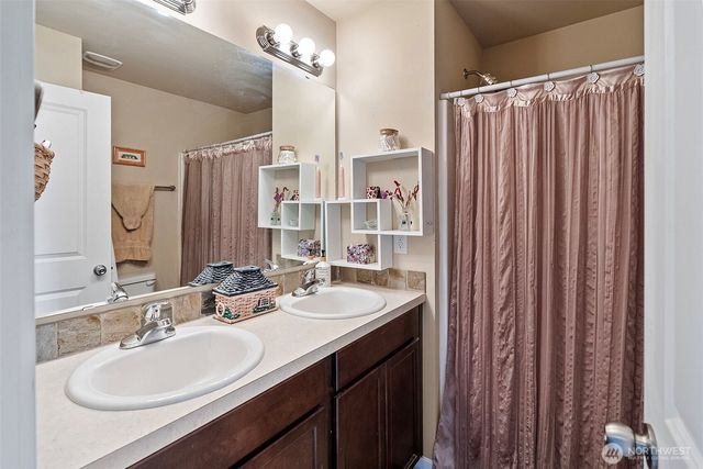 2181 Caleb Place SE, Port Orchard, WA 98366
