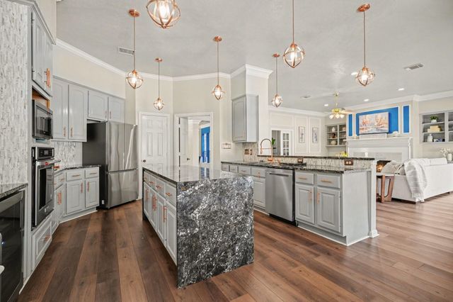 16507 Heather Meadow Court, Pasadena, TX 77059