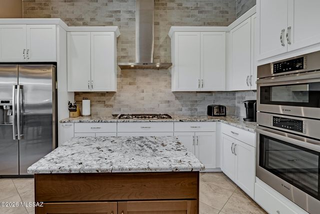 13876 N Silvercreek Place, Oro Valley, AZ 85755