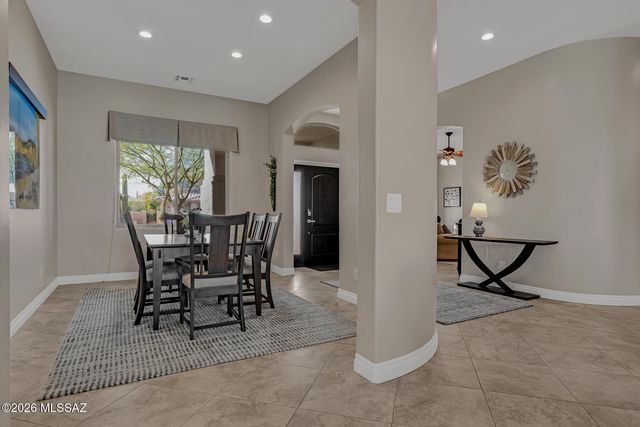 13876 N Silvercreek Place, Oro Valley, AZ 85755