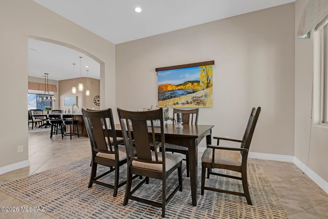 13876 N Silvercreek Place, Oro Valley, AZ 85755