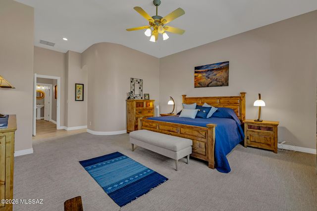 13876 N Silvercreek Place, Oro Valley, AZ 85755