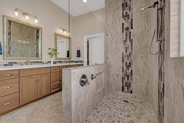 13876 N Silvercreek Place, Oro Valley, AZ 85755