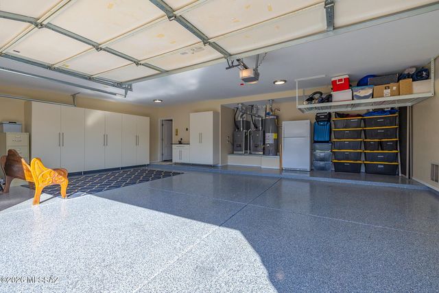 13876 N Silvercreek Place, Oro Valley, AZ 85755