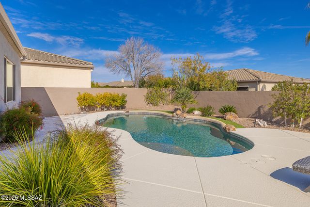 13876 N Silvercreek Place, Oro Valley, AZ 85755
