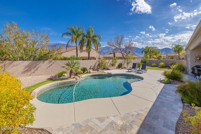 13876 N Silvercreek Place, Oro Valley, AZ 85755