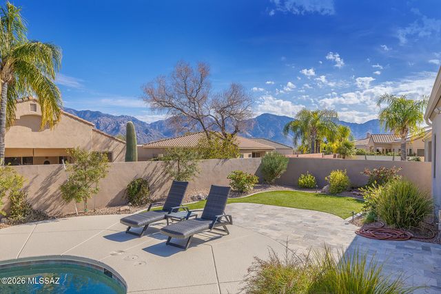 13876 N Silvercreek Place, Oro Valley, AZ 85755