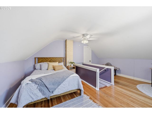 955 KELLY Blvd, Springfield, OR 97477