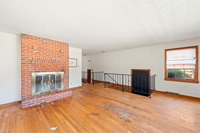 10401 Carriage RD, Providence Forge, VA 23140