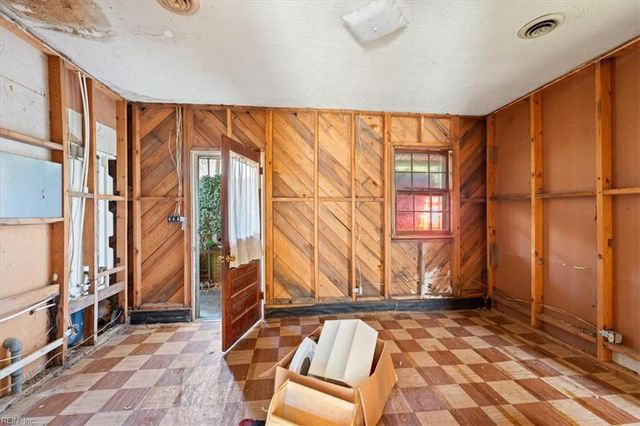10401 Carriage RD, Providence Forge, VA 23140