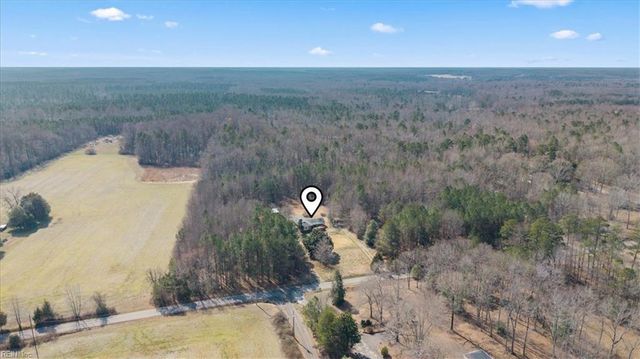 10401 Carriage RD, Providence Forge, VA 23140