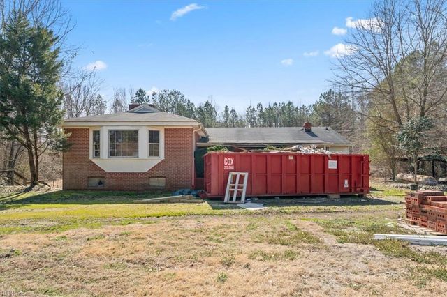 10401 Carriage RD, Providence Forge, VA 23140