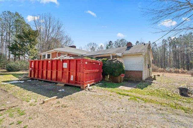 10401 Carriage RD, Providence Forge, VA 23140