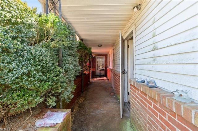 10401 Carriage RD, Providence Forge, VA 23140