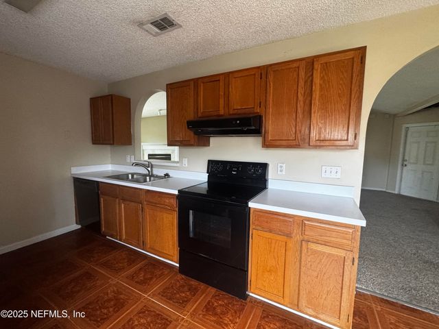 12570 LONG LAKE Court, Jacksonville, FL 32225