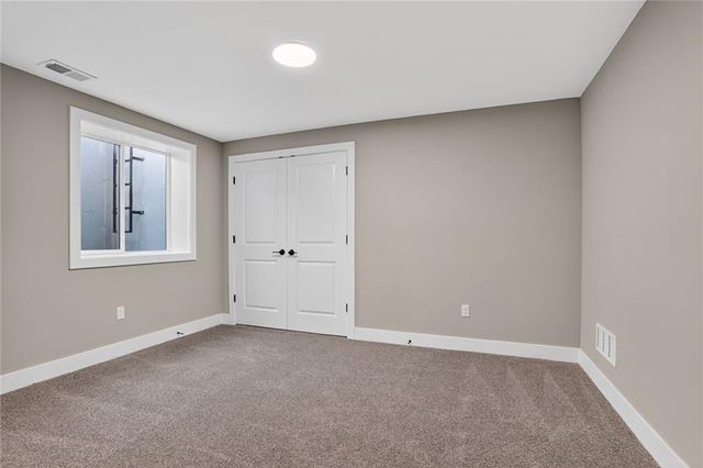 11544 S Olathe View Road, Olathe, KS 66061