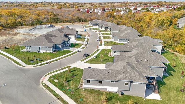 11544 S Olathe View Road, Olathe, KS 66061