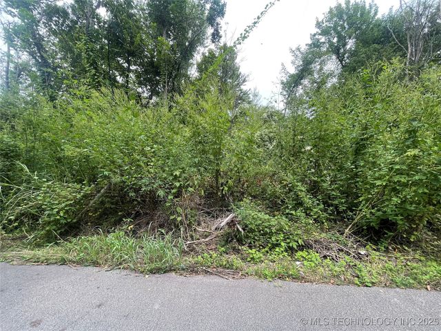 Tamaroa Street, Muskogee, OK 74401