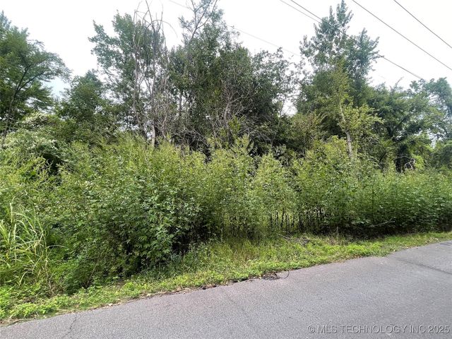 Tamaroa Street, Muskogee, OK 74401