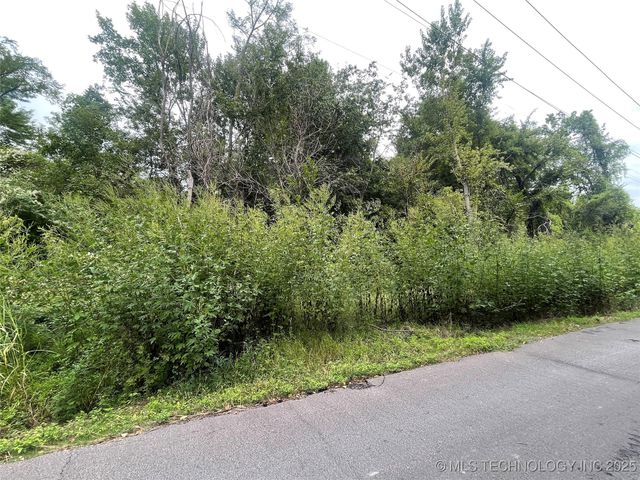 Tamaroa Street, Muskogee, OK 74401