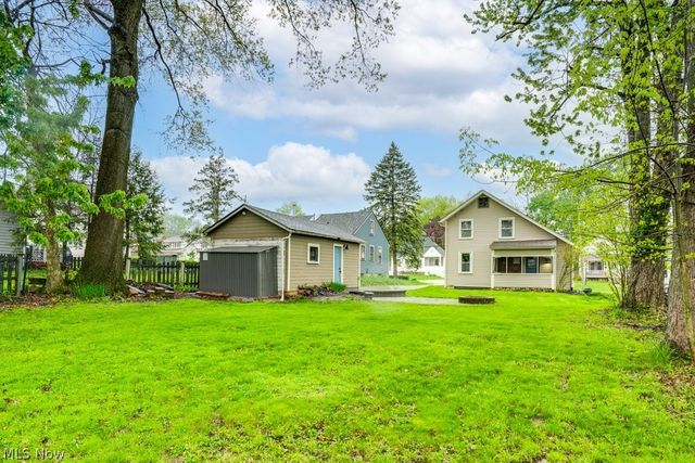 316 S Prospect Street, Medina, OH 44256