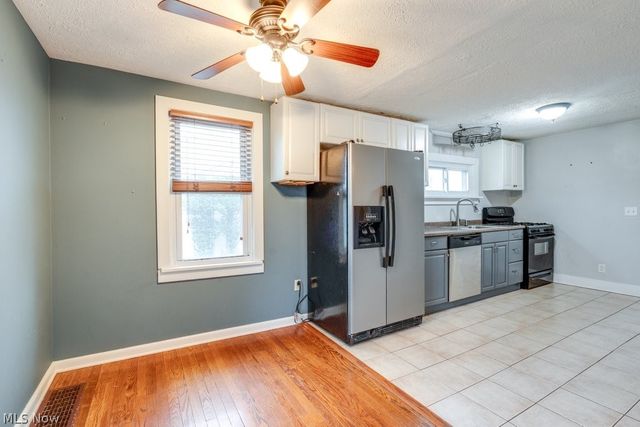 316 S Prospect Street, Medina, OH 44256