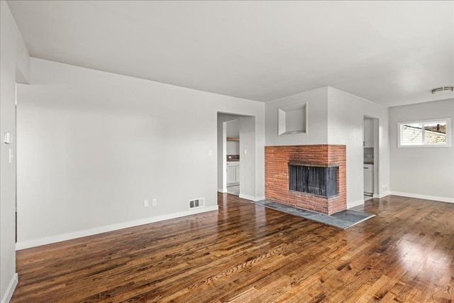 2911 W WELLESLEY Ave, Spokane, WA 99205