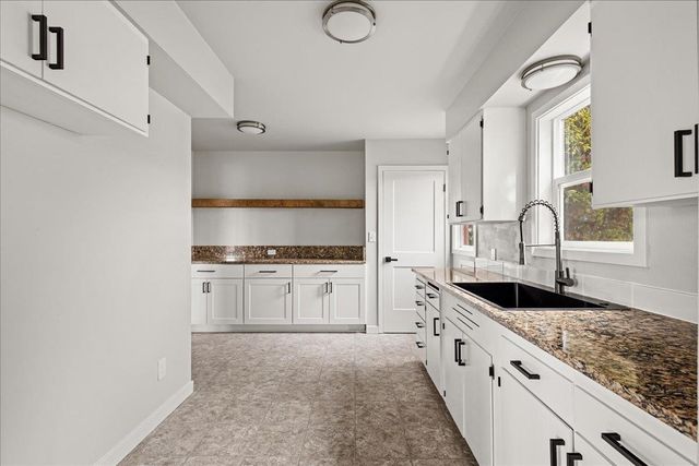 2911 W WELLESLEY Ave, Spokane, WA 99205