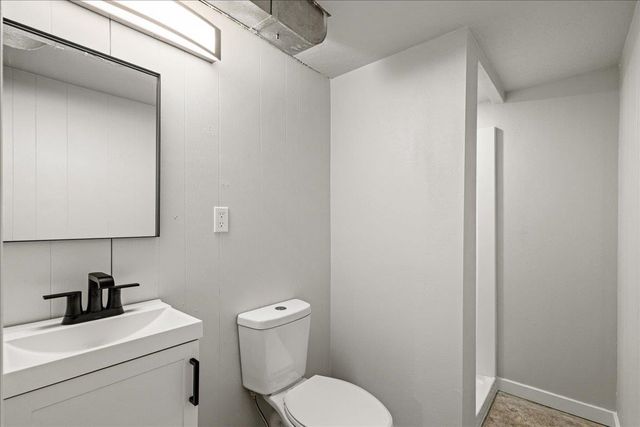 2911 W WELLESLEY Ave, Spokane, WA 99205