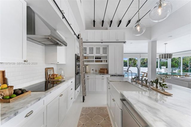 536 Jeronimo Dr, Coral Gables, FL 33146