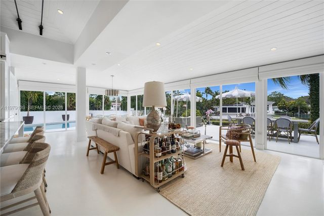 536 Jeronimo Dr, Coral Gables, FL 33146