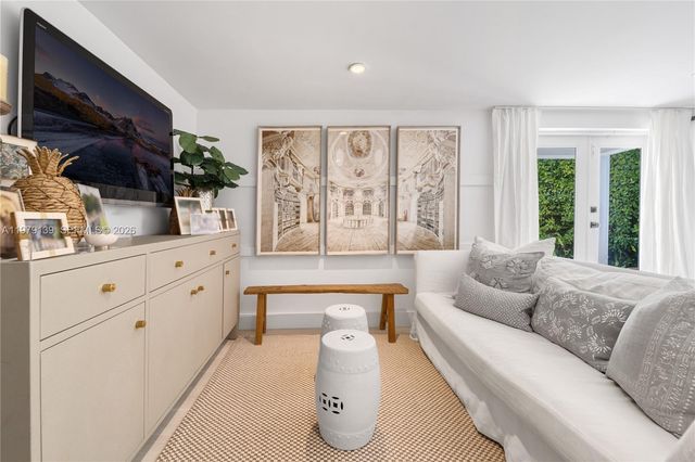 536 Jeronimo Dr, Coral Gables, FL 33146