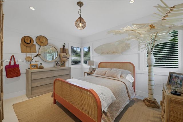 536 Jeronimo Dr, Coral Gables, FL 33146