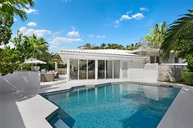 536 Jeronimo Dr, Coral Gables, FL 33146