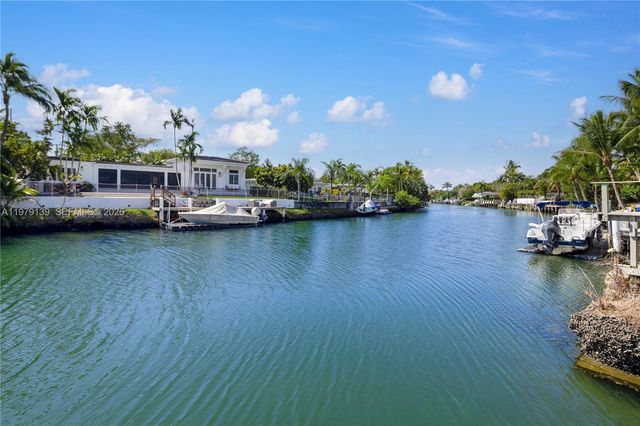 536 Jeronimo Dr, Coral Gables, FL 33146