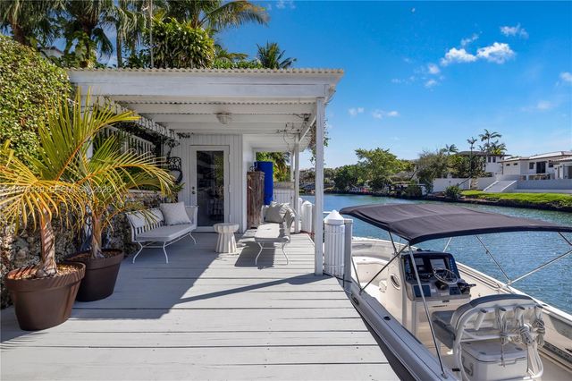 536 Jeronimo Dr, Coral Gables, FL 33146