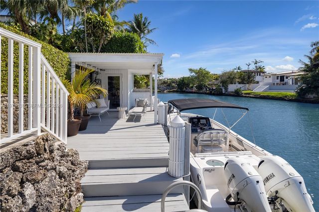 536 Jeronimo Dr, Coral Gables, FL 33146