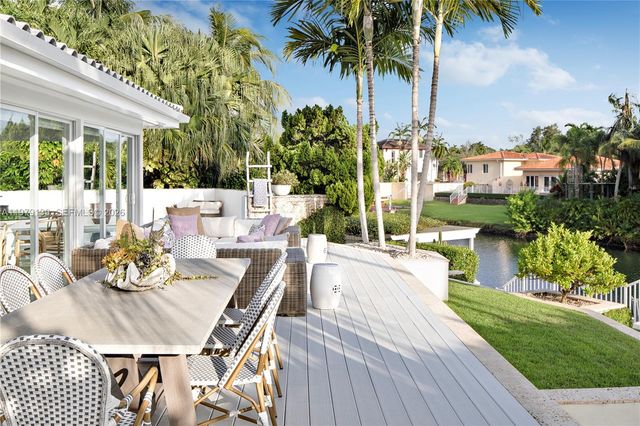 536 Jeronimo Dr, Coral Gables, FL 33146