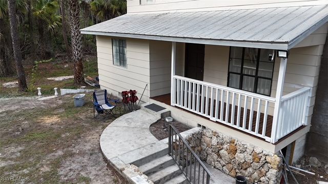 4275 4th AVE NE, Naples, FL 34120