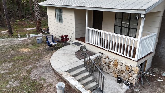 4275 4th AVE NE, Naples, FL 34120