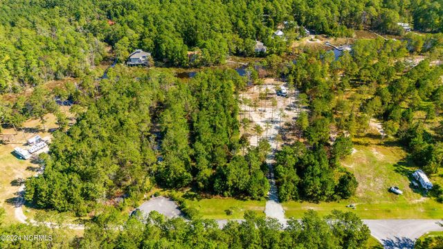 60 Pier Point Road, Oriental, NC 28571