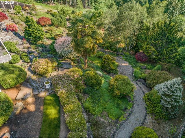 211 ALDERWOOD Dr, Chehalis, WA 98532