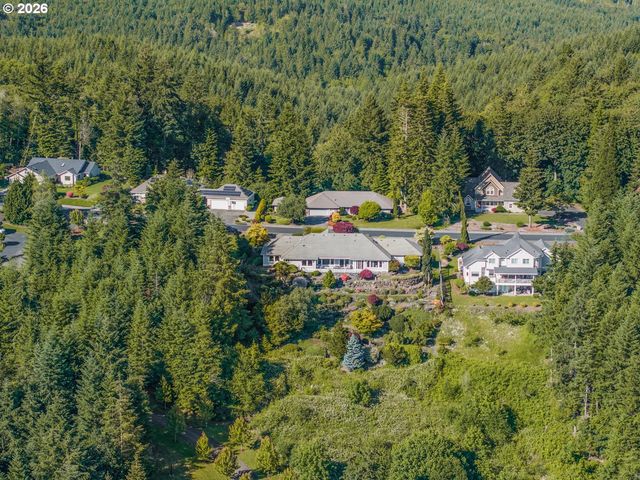 211 ALDERWOOD Dr, Chehalis, WA 98532