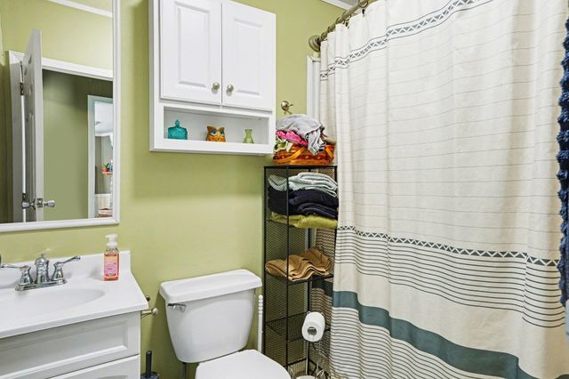 54720 Merry Drive, Elkhart, IN 46517