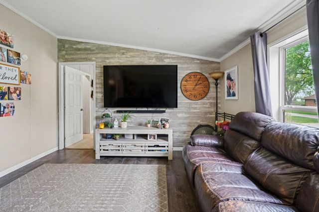 54720 Merry Drive, Elkhart, IN 46517