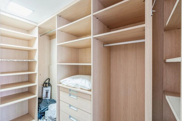 1330 Ocean Dr 4A, Miami Beach, FL 33139