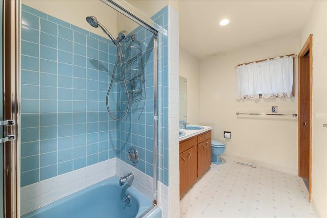 5910 S Crestline St, Spokane, WA 99223
