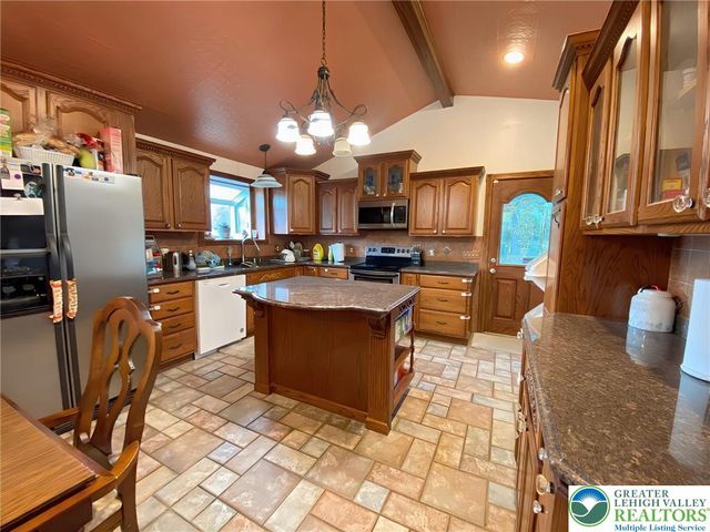 3979 Kenrick Drive, Bethlehem Twp, PA 18020
